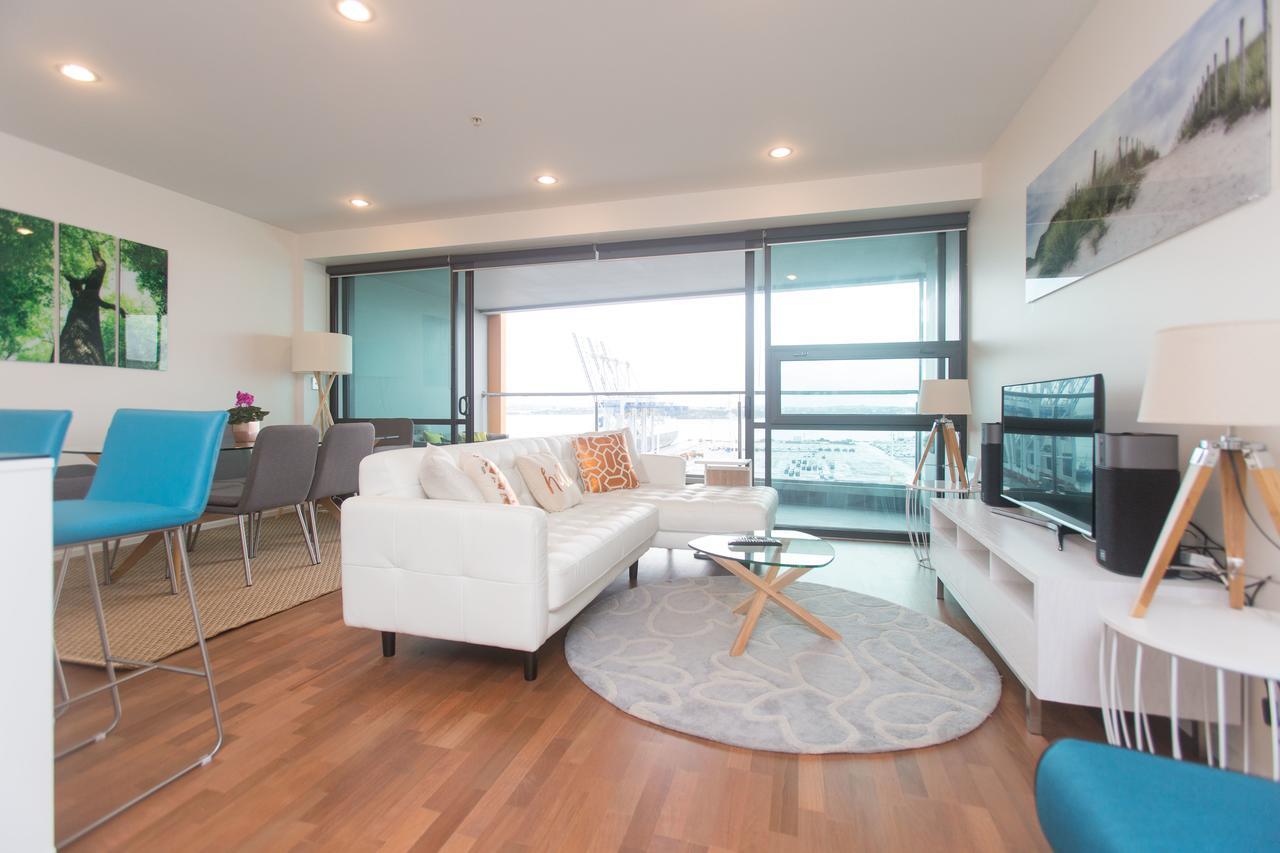 Perfect Location With Harbour Views Apartment Оукланд Екстериор снимка